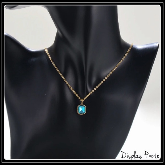 New Gold Simulated Blue Topaz Crystal Cushion Minimalist Paperclip Necklace - Picture 3 of 3